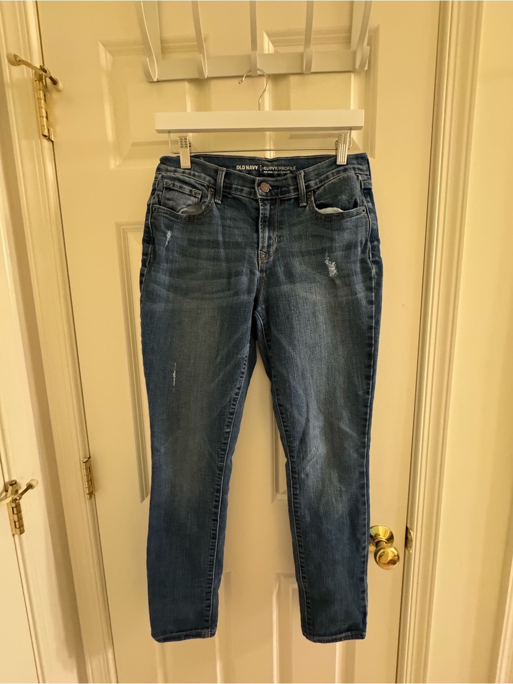 Old Navy Women's Jeans - Dark Blue Wash